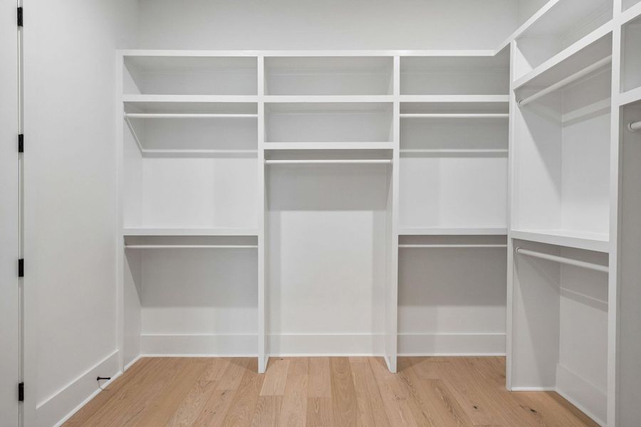 Spacious, unfurnished interior of a new home in , Mount Pleasant (Image 51).