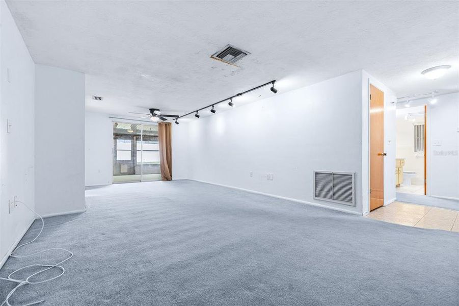 Spacious, unfurnished interior of a new home in , New Port Richey (Image 38). Spacious, unfurnished interior of a new home in , New Port Richey (Image 38).