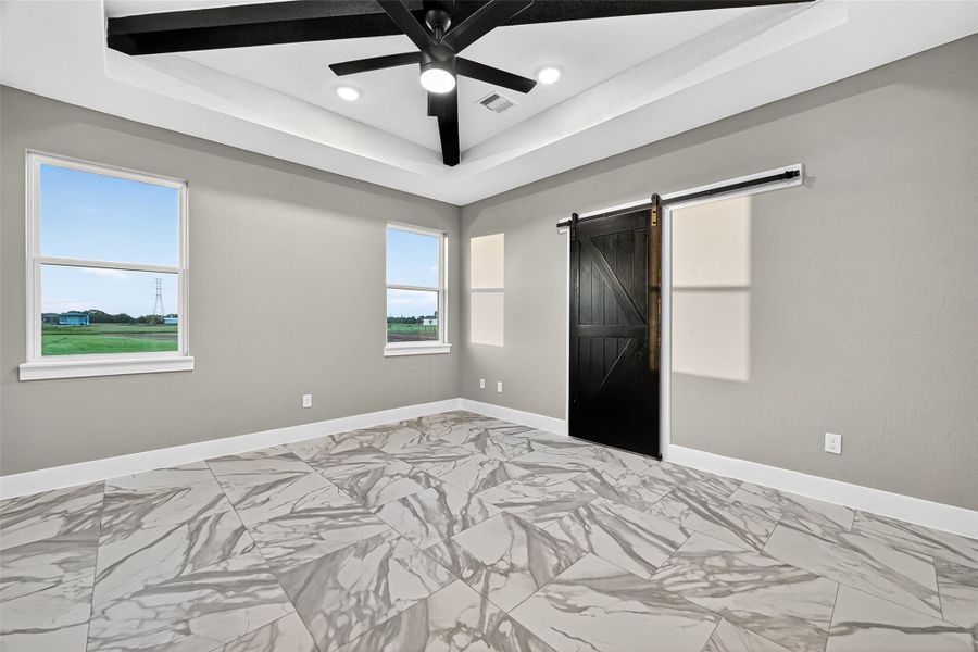 Vaulted ceilings Vaulted ceilings