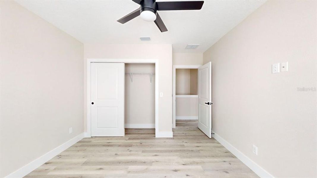 Spacious, unfurnished interior of a new home in , St. Petersburg (Image 48).