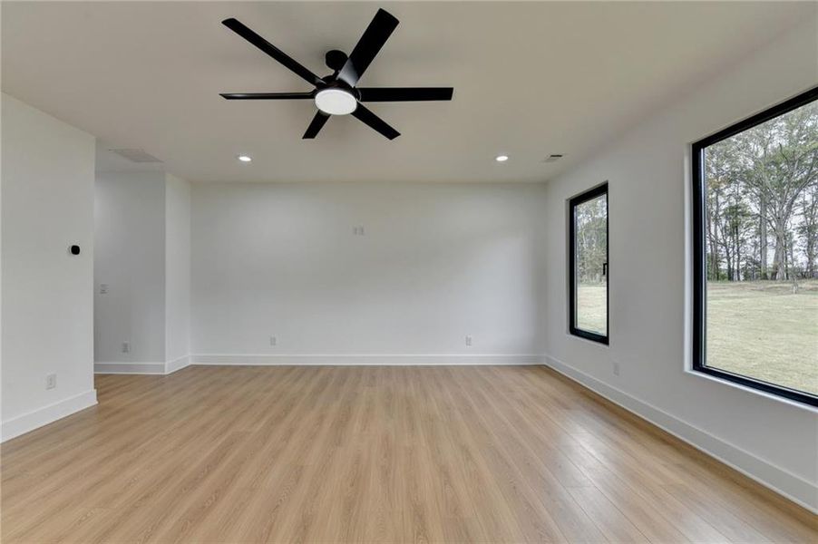 Spacious, unfurnished interior of a new home in , Auburn (Image 38). Spacious, unfurnished interior of a new home in , Auburn (Image 38).