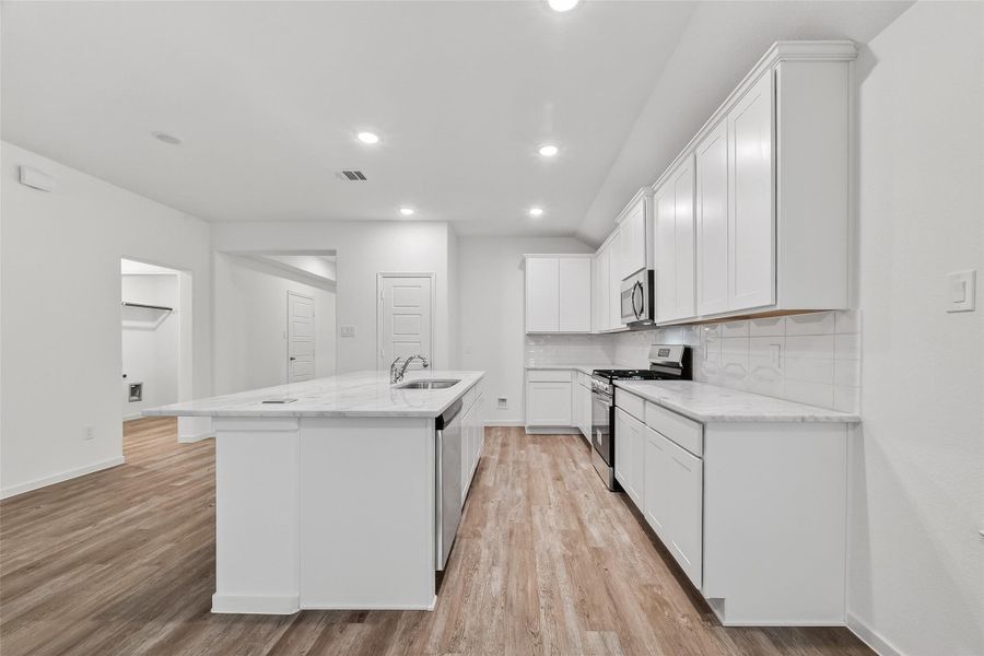 Furnished interior view inside a new home in Rollingbrook Estates, Baytown (Image 19).