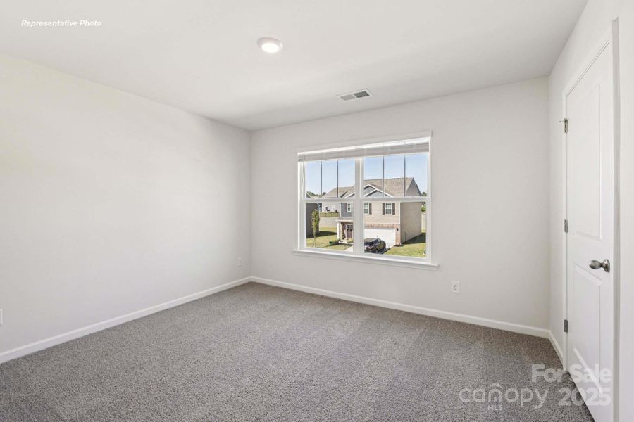 Spacious, unfurnished interior of a new home in Cramer Estates, Gastonia (Image 28).