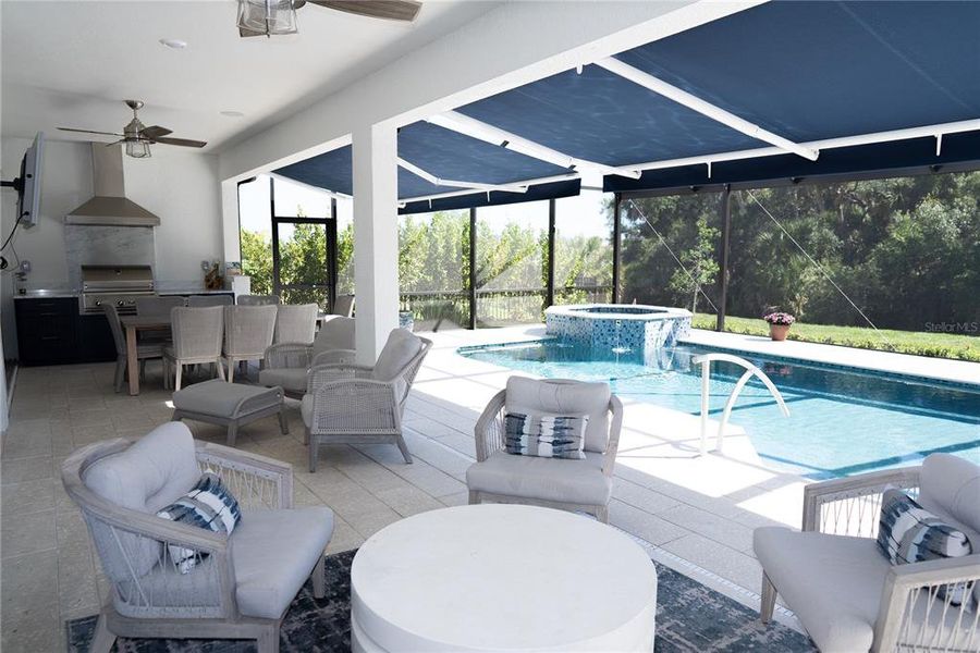Exterior details and patio area of a home in , Sarasota (Image 21).