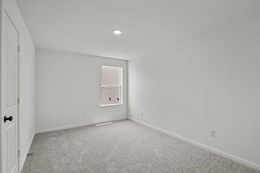 Spacious, unfurnished interior of a new home in Escondido - Retreat Collection, Magnolia (Image 16).