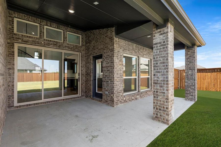 25. 9729 Chesney - Patio 25. 9729 Chesney - Patio