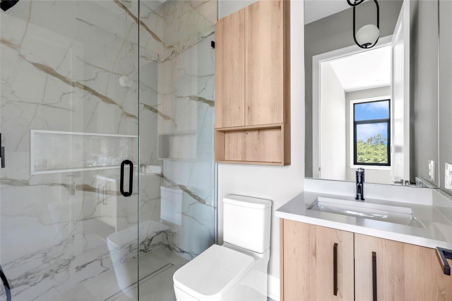 ENSUITE BATHROOM FOR #4 ENSUITE BATHROOM FOR #4