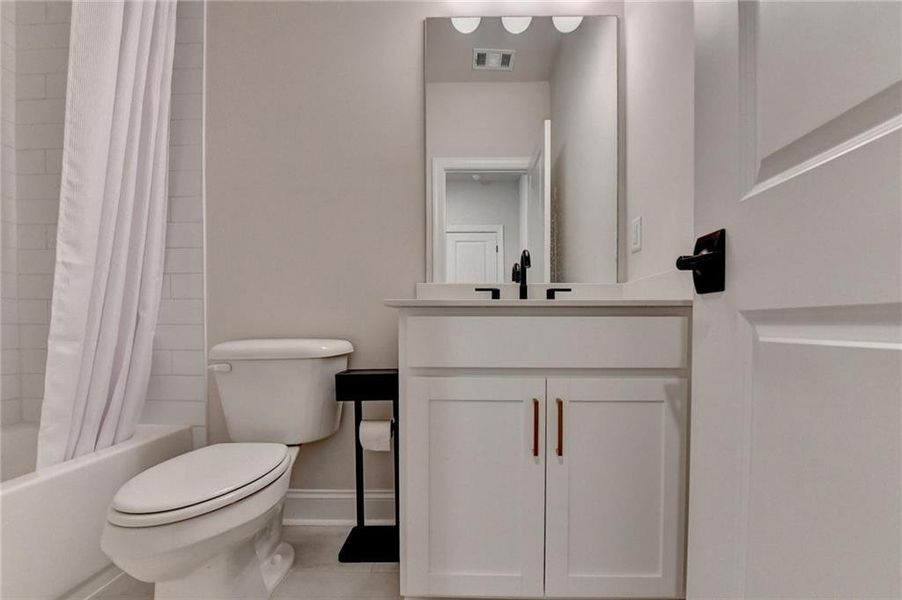 Furnished interior view inside a new home in Ellington Townhomes, Suwanee (Image 52).