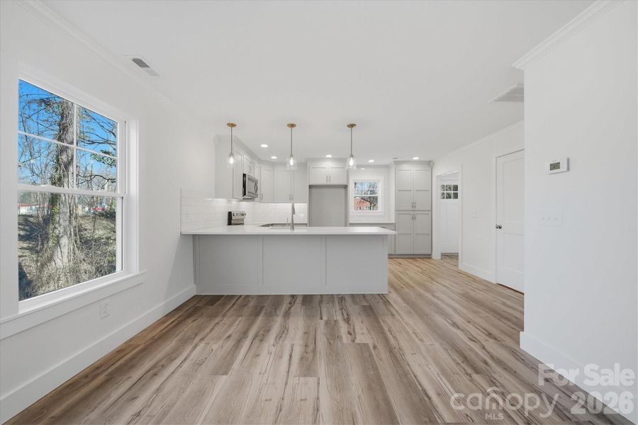 Spacious, unfurnished interior of a new home in , Statesville (Image 29).