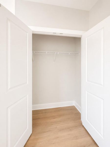 Spacious, unfurnished interior of a new home in , North Charleston (Image 12).