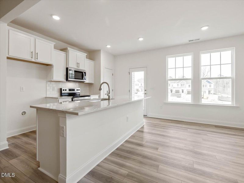 12-016-Lot175-MeadowView-DRB-20250313 12-016-Lot175-MeadowView-DRB-20250313