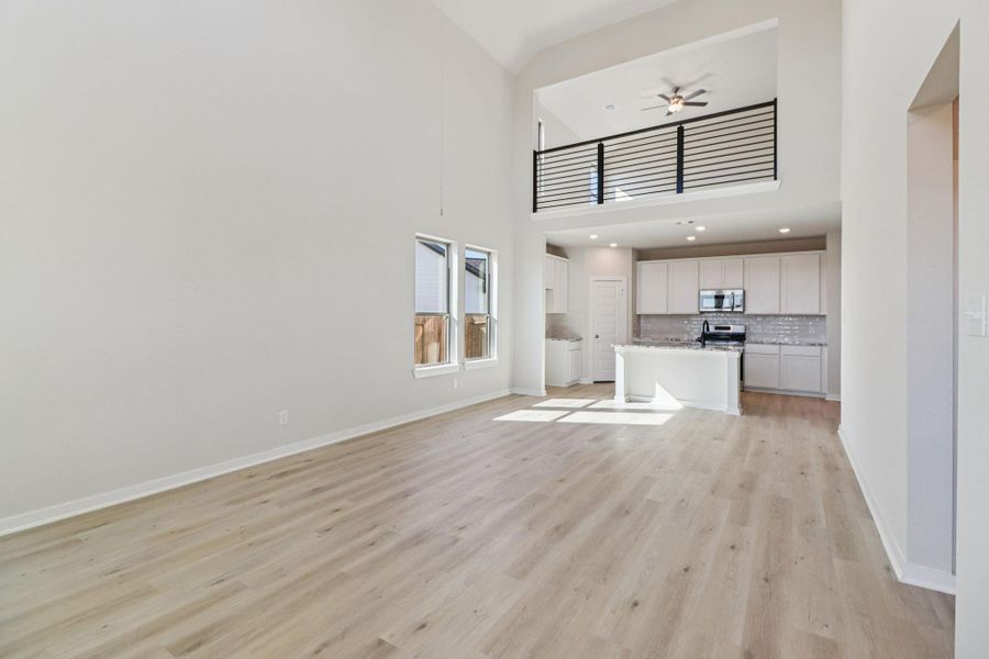 Spacious, unfurnished interior of a new home in Bluestem, Brookshire (Image 15).