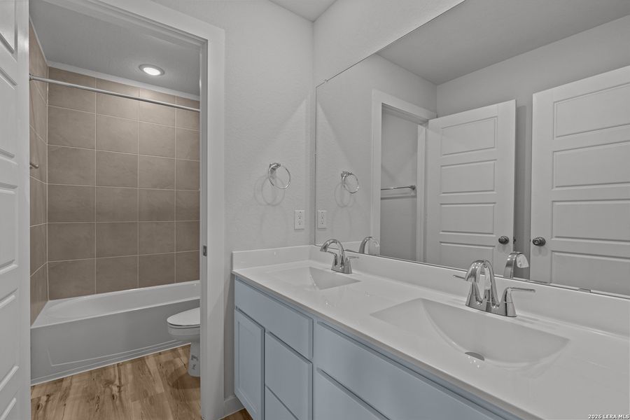 Furnished interior view inside a new home in Spring Creek, San Antonio (Image 8).