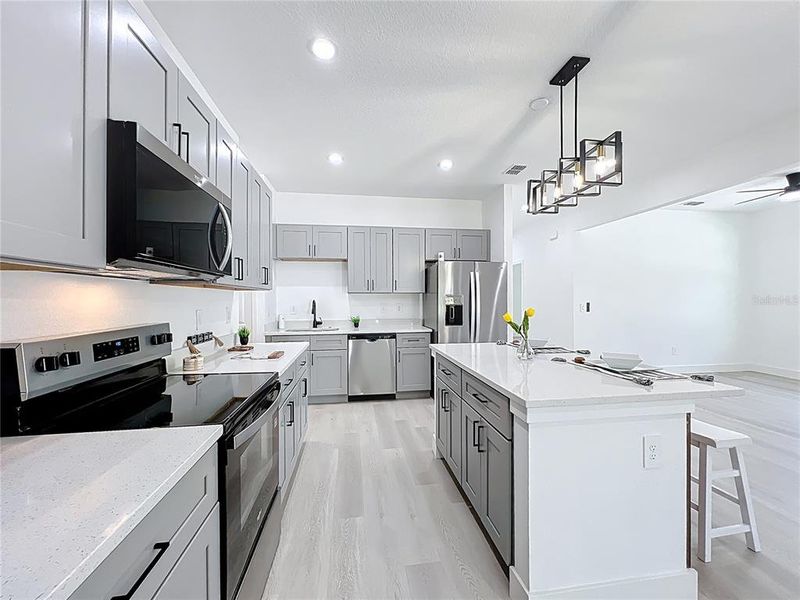 Furnished interior view inside a new home in , Orlando (Image 6).