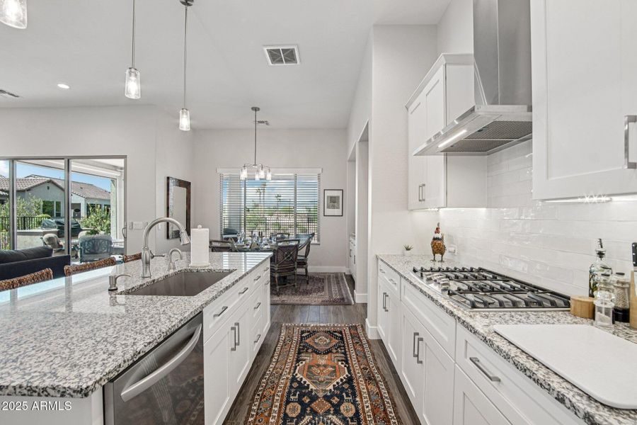 14-web-or-mls-W Fairmount Ave-S2809-013 14-web-or-mls-W Fairmount Ave-S2809-013