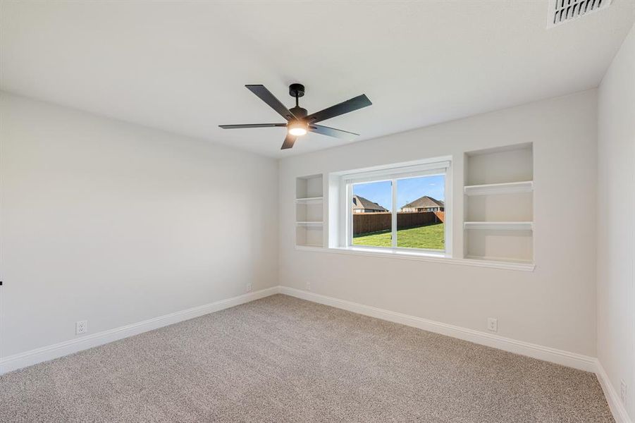 Spacious, unfurnished interior of a new home in Coyote Crossing, Godley (Image 33).
