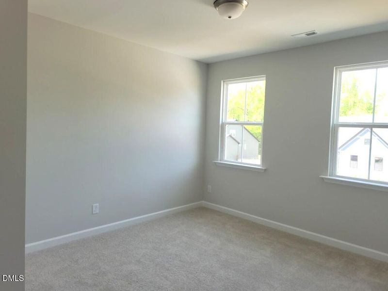Spacious, unfurnished interior of a new home in Tobacco Road, Angier (Image 13).