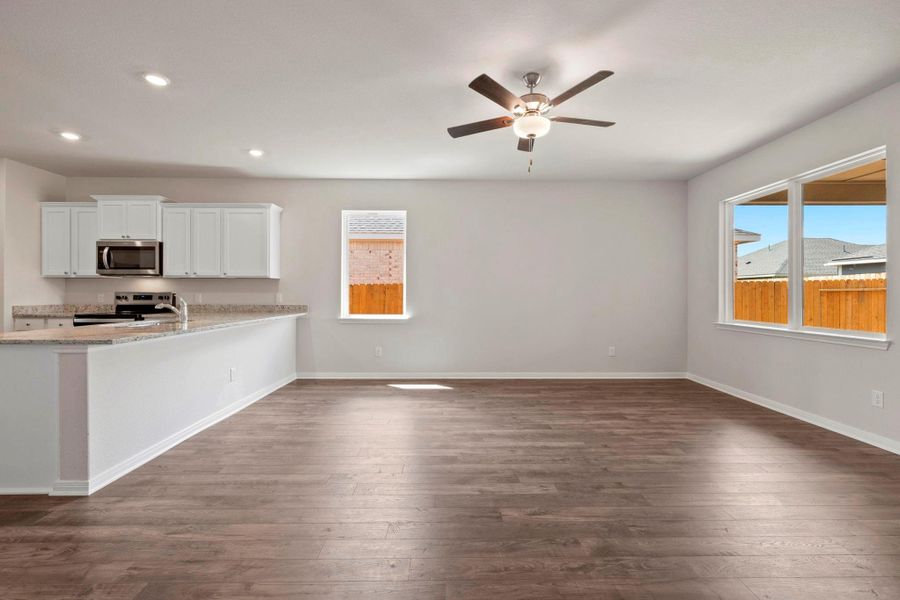 Spacious, unfurnished interior of a new home in Vacek Country Meadows, Richmond (Image 9).