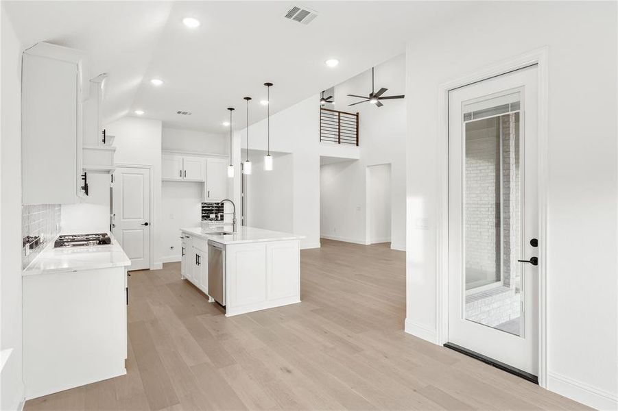 Furnished interior view inside a new home in Willow Wood, McKinney (Image 9).