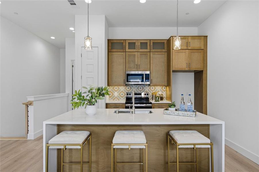 Furnished interior view inside a new home in , Dallas (Image 26).