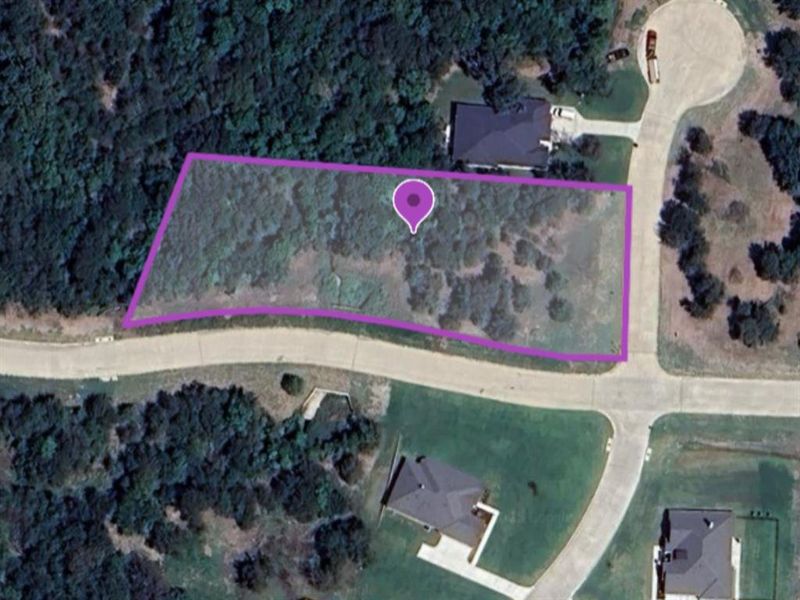 Map / location featuring property boundaries highlighted Map / location featuring property boundaries highlighted