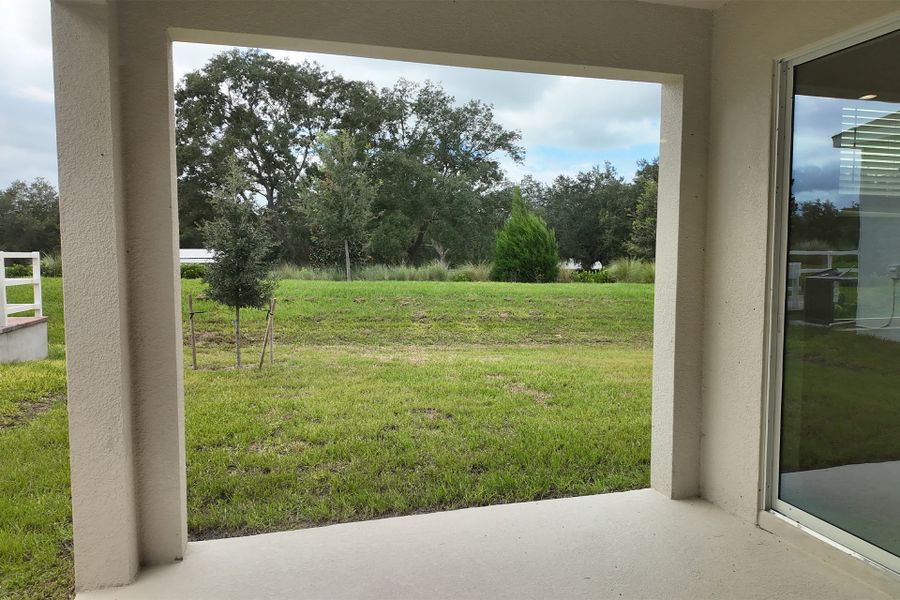 Covered Lanai for Outdoor Living in Central Florida Home Covered Lanai for Outdoor Living in Central Florida Home