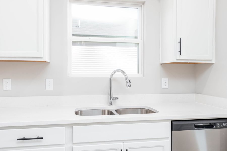 Representative furnished interior of a home built from the Linden by Nason Homes in Brady Estates, Murfreesboro (Image 5).