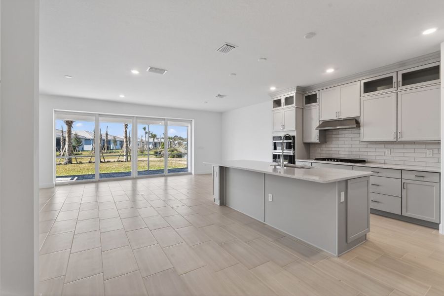 Furnished interior view inside a new home in Harbor Isle, Vero Beach (Image 58). Furnished interior view inside a new home in Harbor Isle, Vero Beach (Image 58).