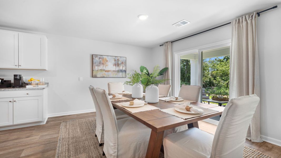 Furnished interior view inside a new home in Holly Oaks, Statesboro (Image 6).