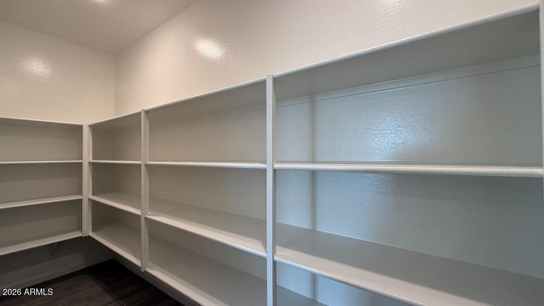 04 - Pantry 04 - Pantry