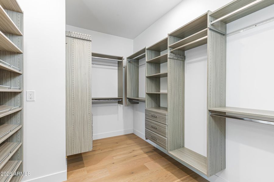 64_img_8541 64_img_8541