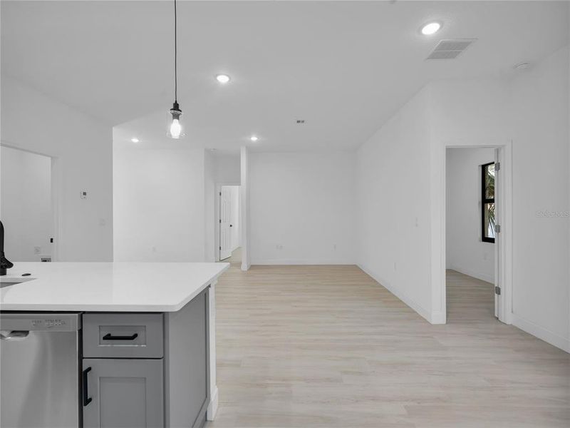 Spacious, unfurnished interior of a new home in , North Port (Image 22).