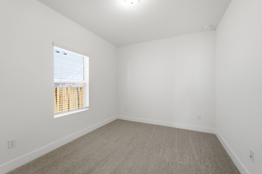 Spacious, unfurnished interior of a new home in Sunfield, Buda (Image 22). Spacious, unfurnished interior of a new home in Sunfield, Buda (Image 22).