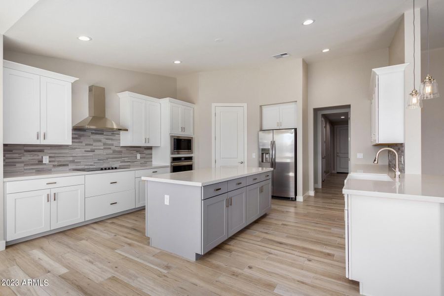 C28BDC9E-F5CD-45BD-BA5E-B1585E68DCA1 C28BDC9E-F5CD-45BD-BA5E-B1585E68DCA1