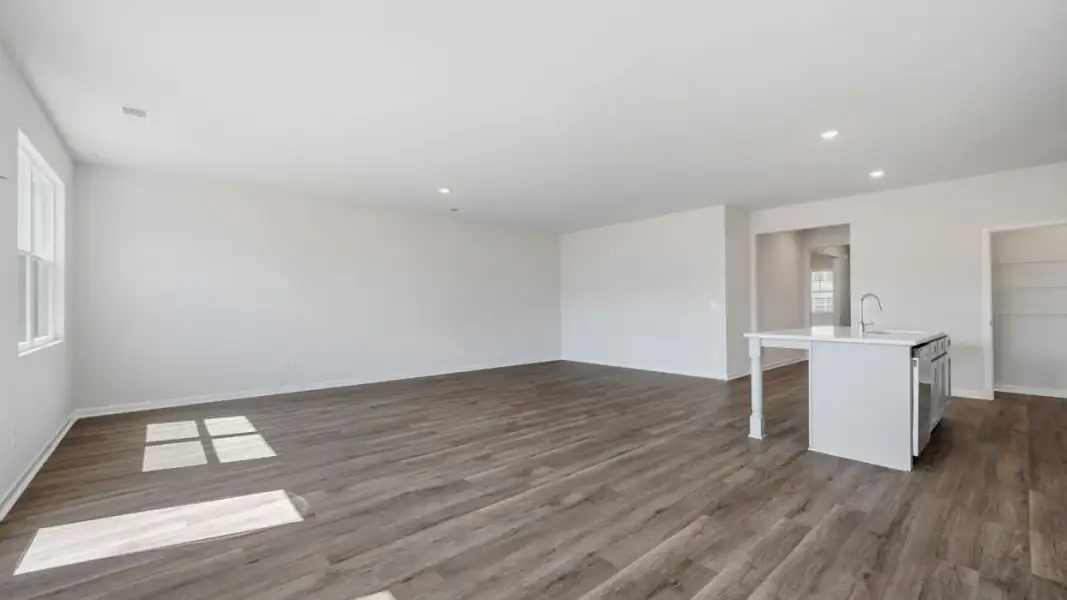 Representative unfurnished interior of a home built from the Aria by D.R. Horton in Stillwater Lake Oconee, Eatonton (Image 19). Representative unfurnished interior of a home built from the Aria by D.R. Horton in Stillwater Lake Oconee, Eatonton (Image 19).