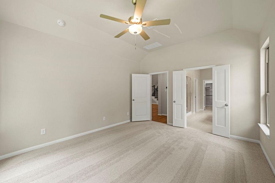 Spacious, unfurnished interior of a new home in Two Step Farm, Montgomery (Image 18).