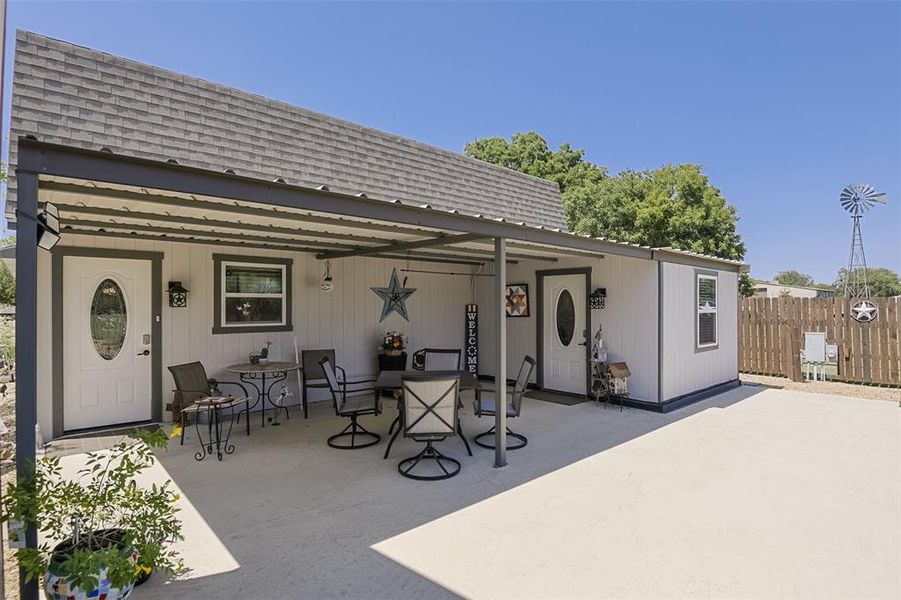 Front exterior of a new home in , Waxahachie, TX, highlighting curb appeal (Image 22). Front exterior of a new home in , Waxahachie, TX, highlighting curb appeal (Image 22).