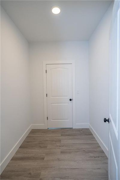 Spacious, unfurnished interior of a new home in , Hartwell (Image 26).