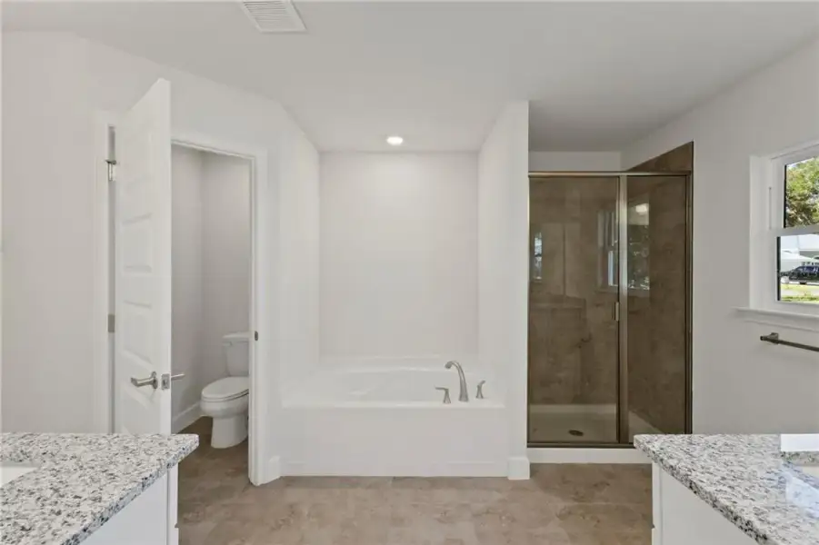 Furnished interior view inside a new home in Royal Highlands, Weeki Wachee (Image 7).