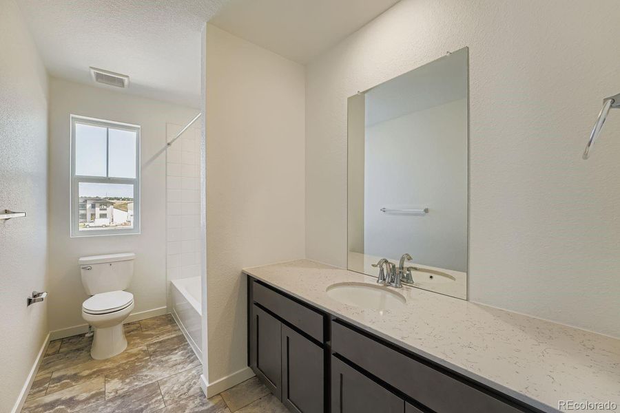 Furnished interior view inside a new home in Ken-Caryl Ranch: The Pioneer Collection, Littleton (Image 7). Furnished interior view inside a new home in Ken-Caryl Ranch: The Pioneer Collection, Littleton (Image 7).