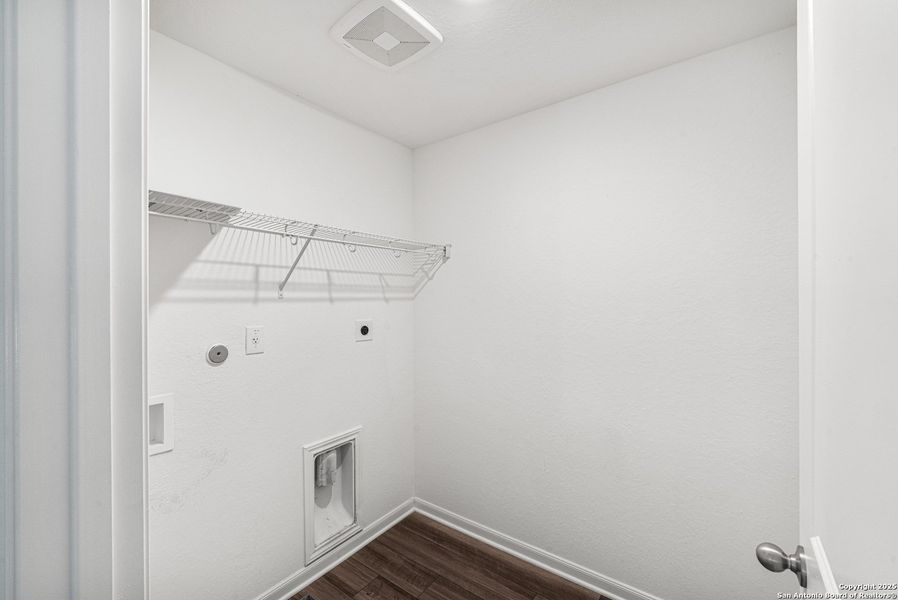 Spacious, unfurnished interior of a new home in Liberte, Converse (Image 19). Spacious, unfurnished interior of a new home in Liberte, Converse (Image 19).