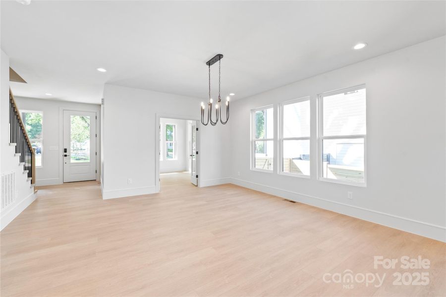 Spacious, unfurnished interior of a new home in , Charlotte (Image 33).