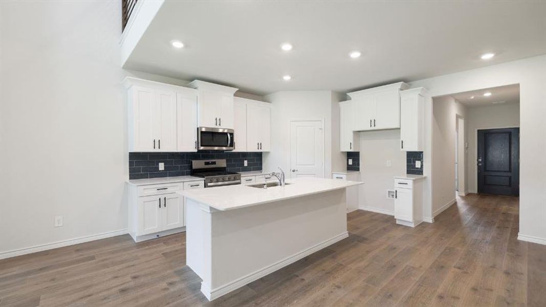 Furnished interior view inside a new home in The Landing at Hidden Lakes, McKinney (Image 7).