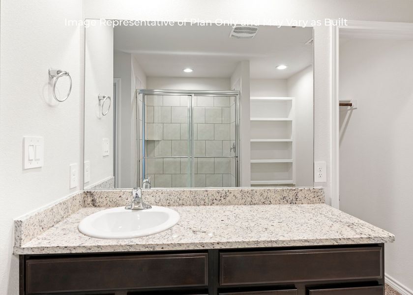Representative furnished interior of a home built from the Camden by D.R. Horton in London Towne, Corpus Christi (Image 10).