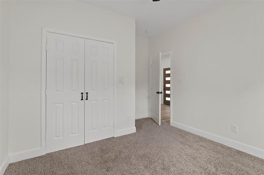 Spacious, unfurnished interior of a new home in , Gainesville (Image 22). Spacious, unfurnished interior of a new home in , Gainesville (Image 22).