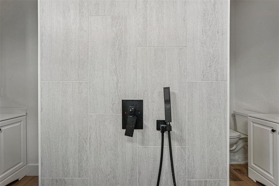 Close-up of interior finishes inside a home in , North Port (Image 20). Close-up of interior finishes inside a home in , North Port (Image 20).