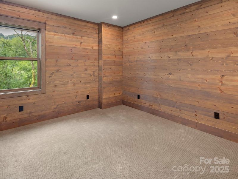 Spacious, unfurnished interior of a new home in , Maggie Valley (Image 20).