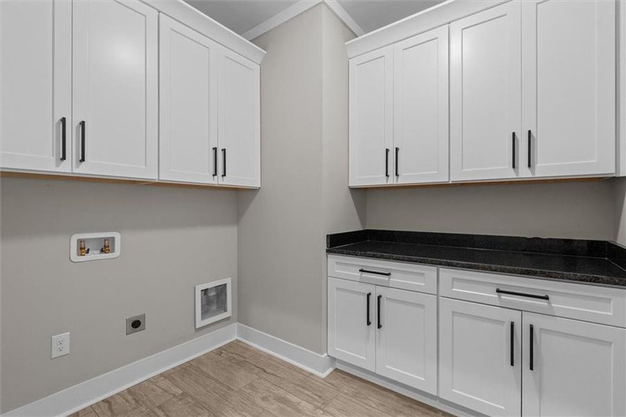 Furnished interior view inside a new home in , Villa Rica (Image 14).
