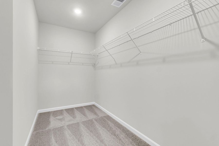 Spacious, unfurnished interior of a new home in Wildcat Chase, Summerville (Image 23).