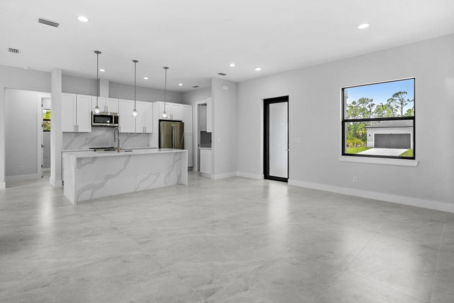 Spacious, unfurnished interior of a new home in , Port Charlotte (Image 28). Spacious, unfurnished interior of a new home in , Port Charlotte (Image 28).